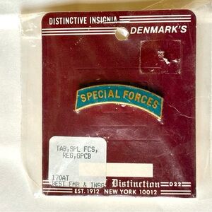 Vintage Special Forces Tab Pin - Teal and Gold Military Insignia
